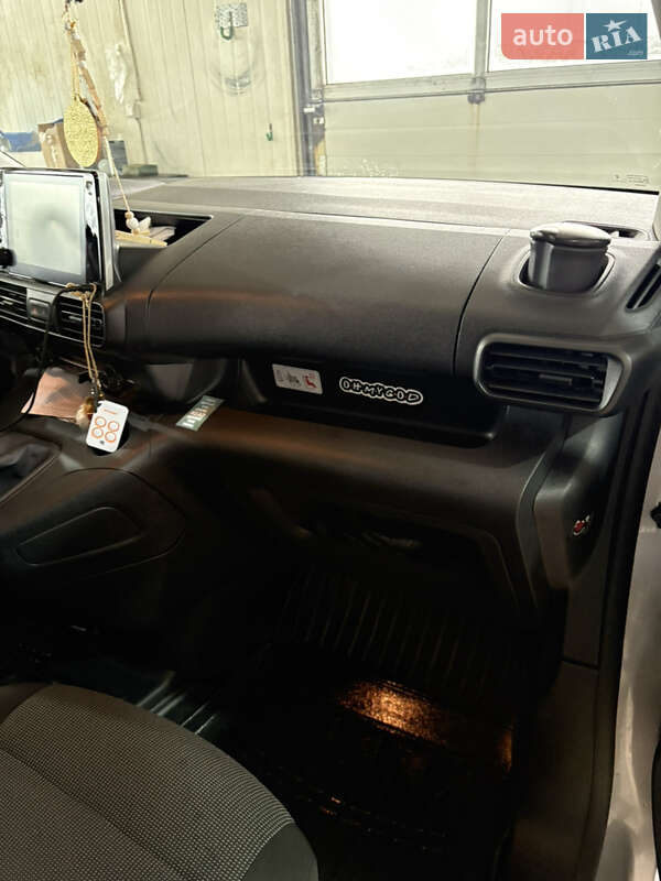 Грузопассажирский фургон Fiat Doblo 2024 в Львове фото 21 Грузопассажирский фургон Fiat Doblo 2024 в Львове