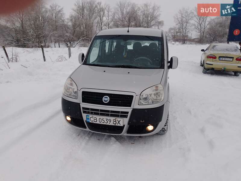Минивэн Fiat Doblo 2007 в Репках