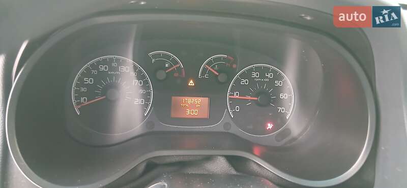 Грузовой фургон Fiat Doblo 2011 в Киеве