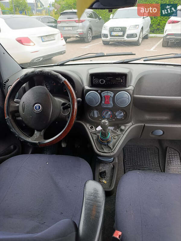Минивэн Fiat Doblo 2004 в Львове