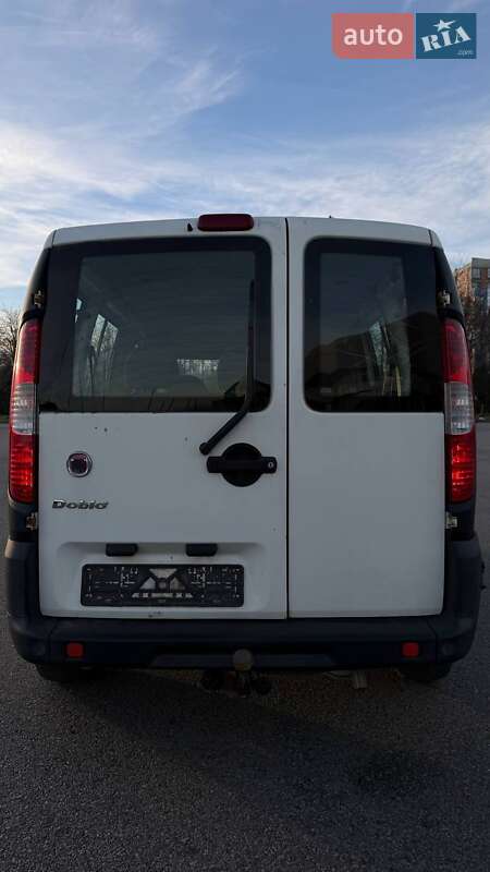 Минивэн Fiat Doblo 2008 в Львове