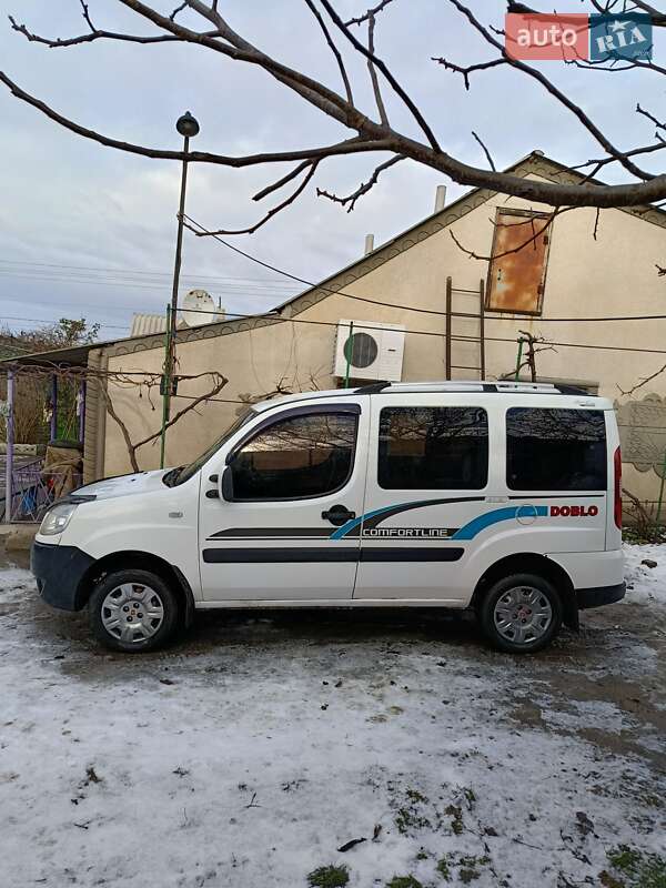 Минивэн Fiat Doblo 2006 в Вознесенске