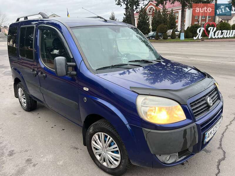 Минивэн Fiat Doblo 2008 в Калиновке