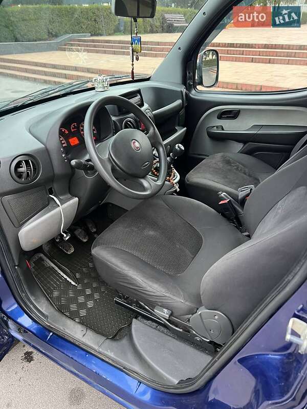 Минивэн Fiat Doblo 2008 в Калиновке