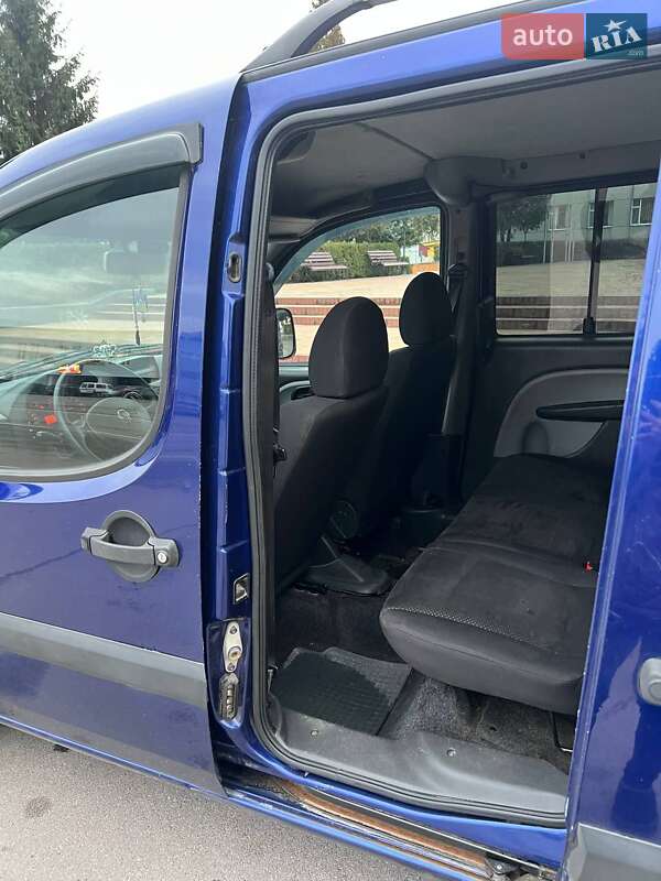 Минивэн Fiat Doblo 2008 в Калиновке