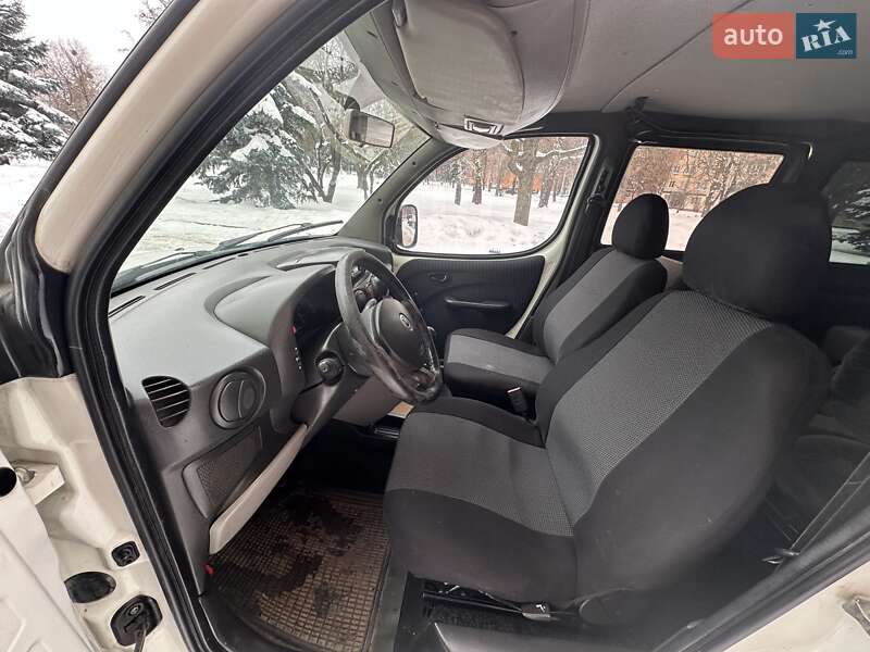 Мінівен Fiat Doblo 2006 в Рівному фото 19 Мінівен Fiat Doblo 2006 в Рівному