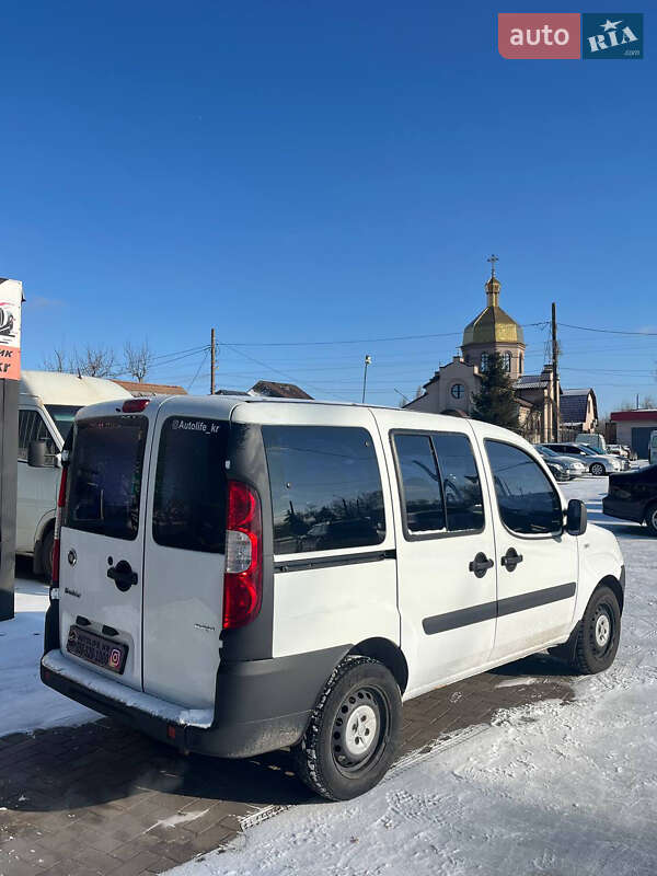 Минивэн Fiat Doblo 2013 в Кривом Роге