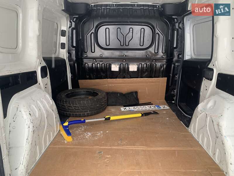 Грузовой фургон Fiat Doblo 2018 в Киеве