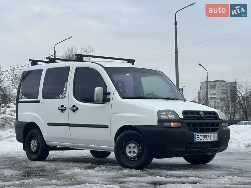 Минивэн Fiat Doblo 2003 в Дрогобыче