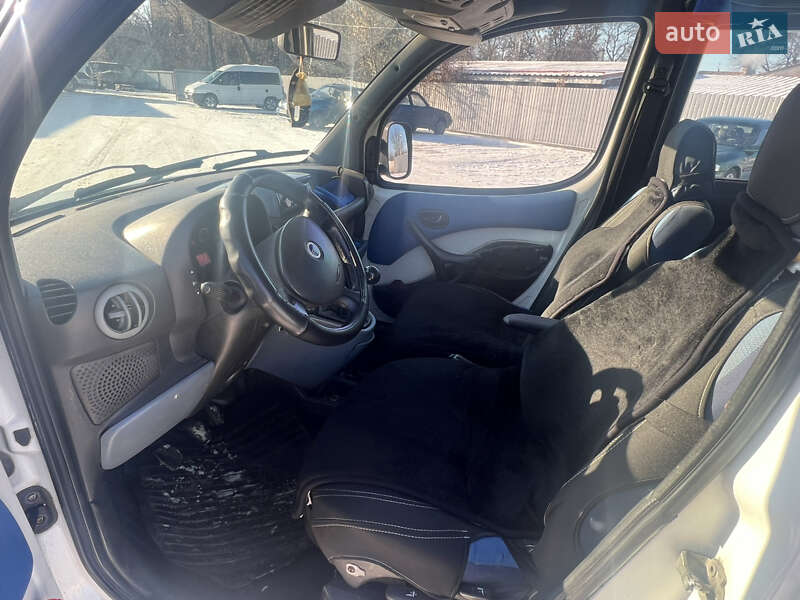 Минивэн Fiat Doblo 2005 в Кременчуге