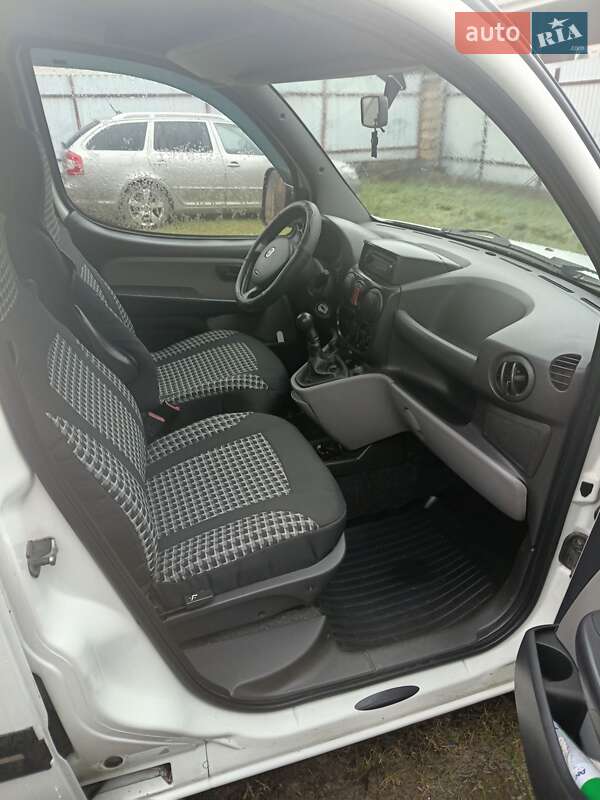 Вантажний фургон Fiat Doblo 2006 в Чорноморську фото 8 Вантажний фургон Fiat Doblo 2006 в Чорноморську