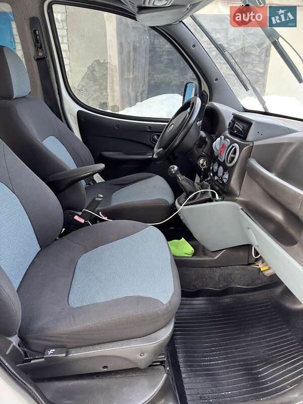Минивэн Fiat Doblo 2006 в Тернополе
