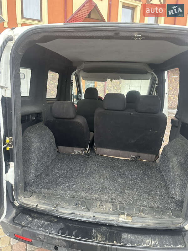 Минивэн Fiat Doblo 2011 в Тернополе фото 10 Минивэн Fiat Doblo 2011 в Тернополе