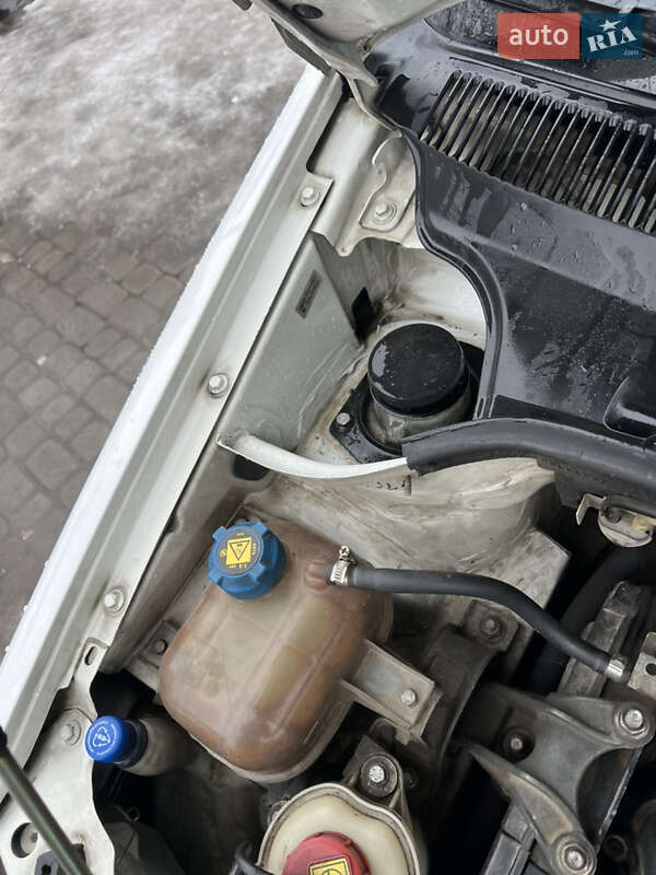 Минивэн Fiat Doblo 2002 в Львове фото 34 Минивэн Fiat Doblo 2002 в Львове