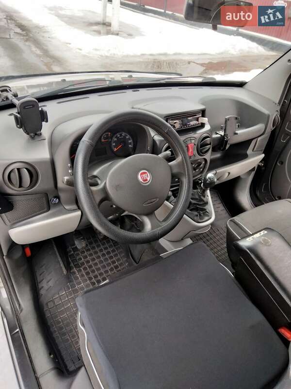 Минивэн Fiat Doblo 2008 в Киеве фото 9 Минивэн Fiat Doblo 2008 в Киеве