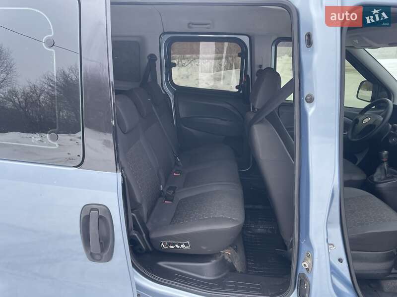 Минивэн Fiat Doblo 2011 в Бердичеве фото 4 Минивэн Fiat Doblo 2011 в Бердичеве