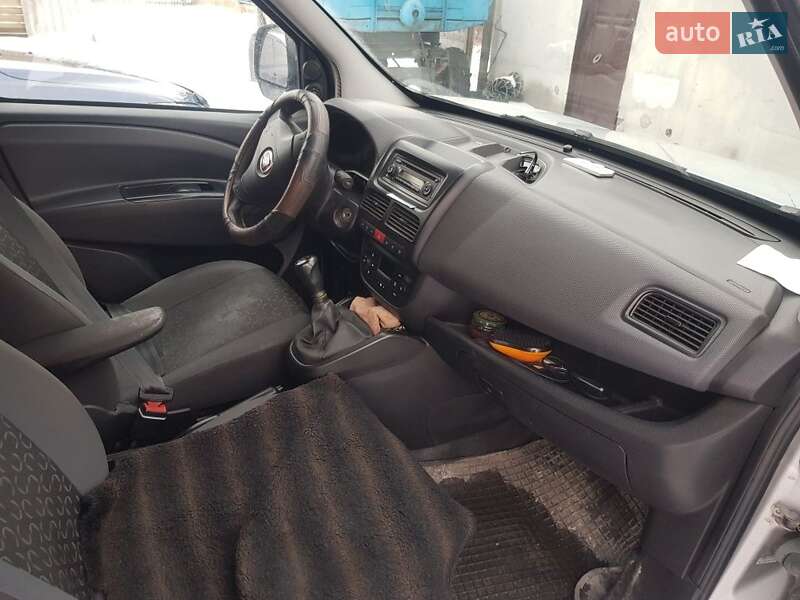 Минивэн Fiat Doblo 2011 в Барановке фото 4 Минивэн Fiat Doblo 2011 в Барановке