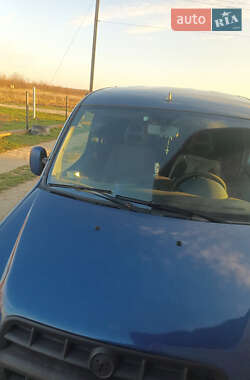 Минивэн Fiat Doblo 2002 в Стрые