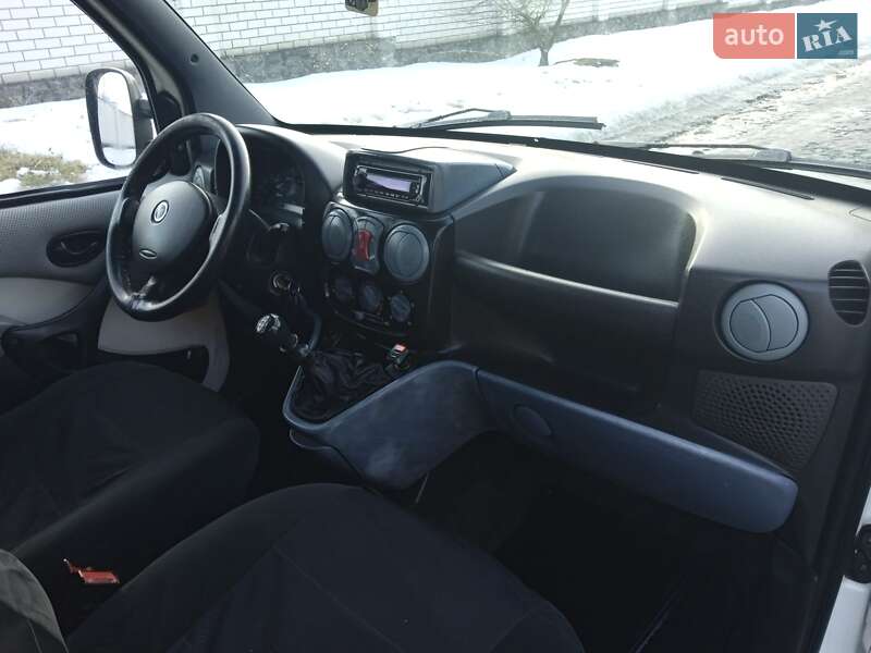 Мінівен Fiat Doblo 2004 в Славуті фото 34 Мінівен Fiat Doblo 2004 в Славуті