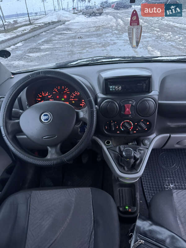 Минивэн Fiat Doblo 2006 в Красилове