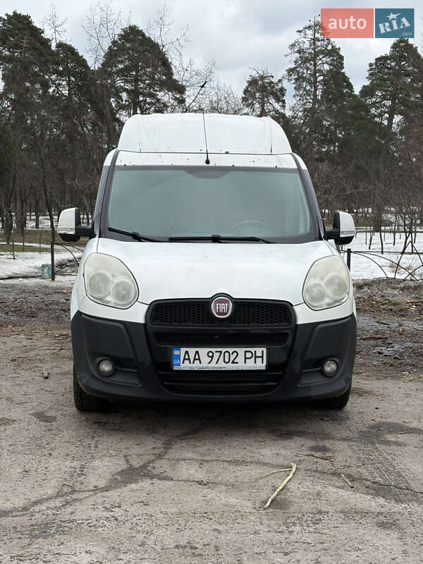 Вантажний фургон Fiat Doblo 2014 в Києві фото 17 Вантажний фургон Fiat Doblo 2014 в Києві