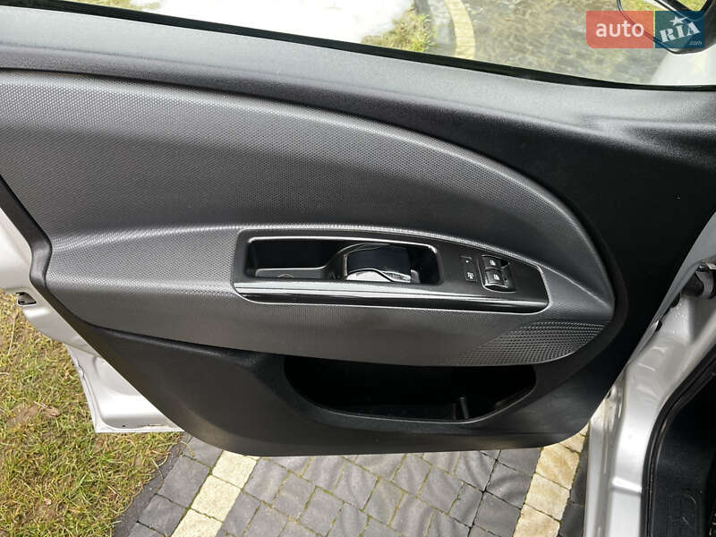 Вантажний фургон Fiat Doblo 2013 в Стрию