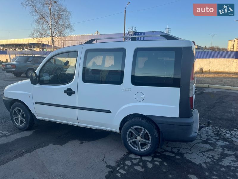 Минивэн Fiat Doblo 2003 в Дубно