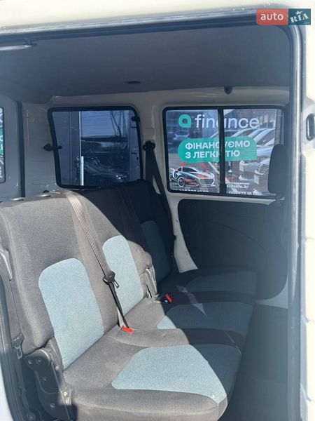 Минивэн Fiat Doblo 2013 в Кривом Роге