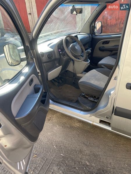 Мінівен Fiat Doblo 2007 в Києві