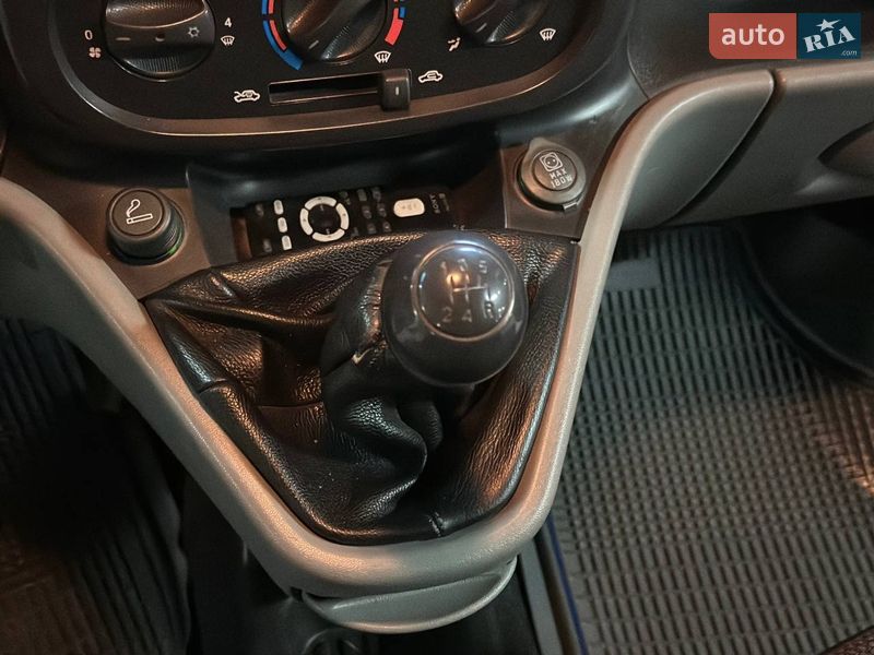 Минивэн Fiat Doblo 2008 в Днепре