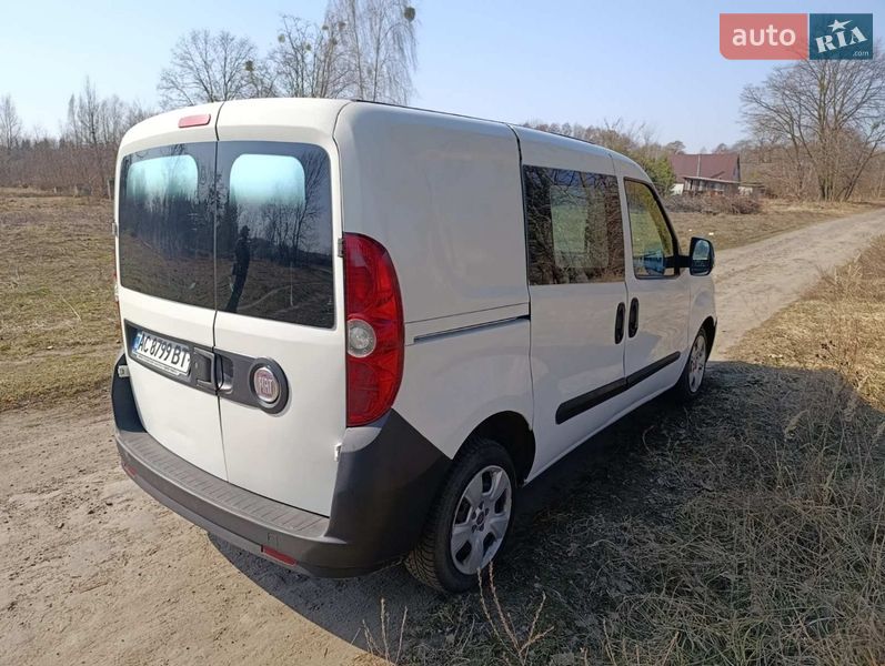 Мінівен Fiat Doblo 2010 в Ковелі