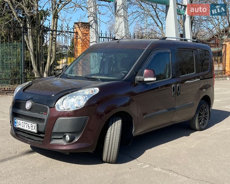 Минивэн Fiat Doblo 2012 в Александрие