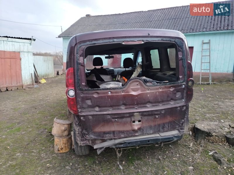 Минивэн Fiat Doblo 2010 в Бучаче