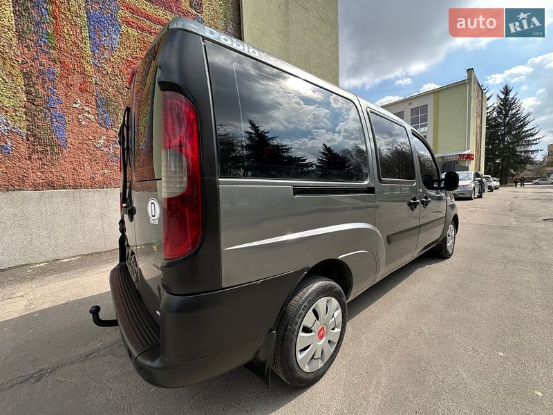 Мінівен Fiat Doblo 2007 в Рівному фото 5 Мінівен Fiat Doblo 2007 в Рівному