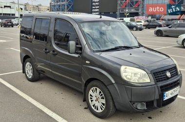 Минивэн Fiat Doblo 2010 в Киеве