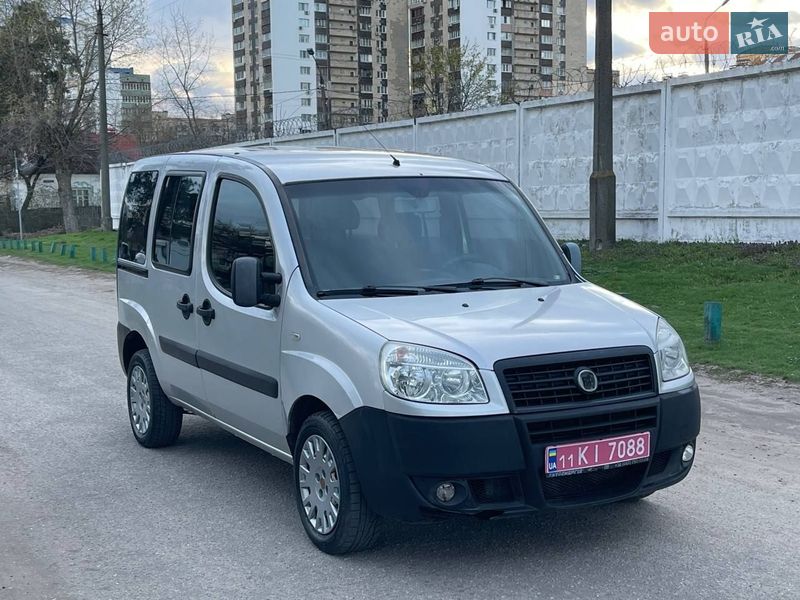 Fiat Doblo 2010
