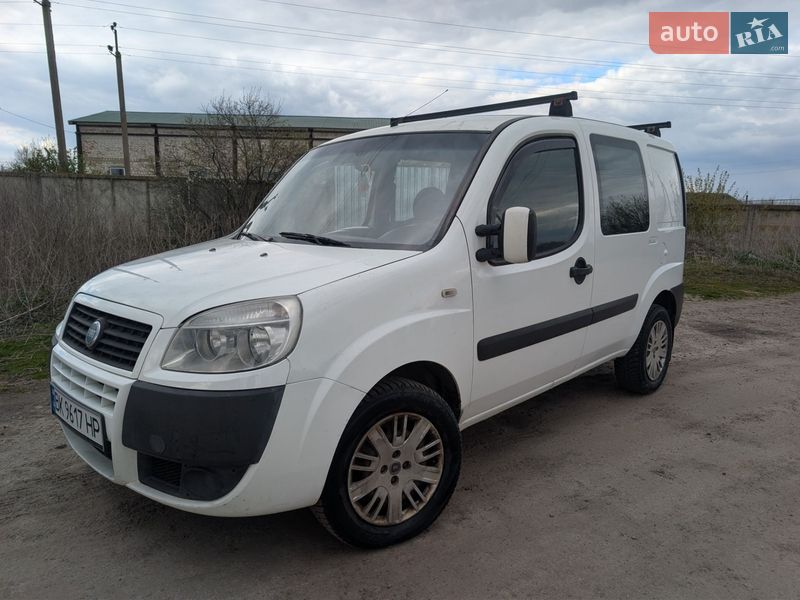 Минивэн Fiat Doblo 2008 в Ровно