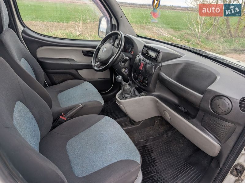 Минивэн Fiat Doblo 2008 в Ровно