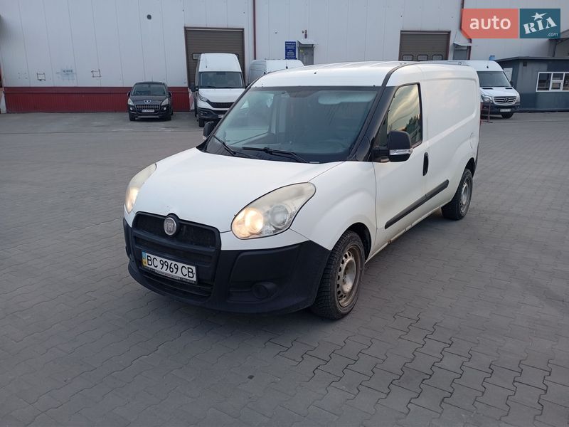 Вантажний фургон Fiat Doblo 2012 в Львові фото 4 Вантажний фургон Fiat Doblo 2012 в Львові