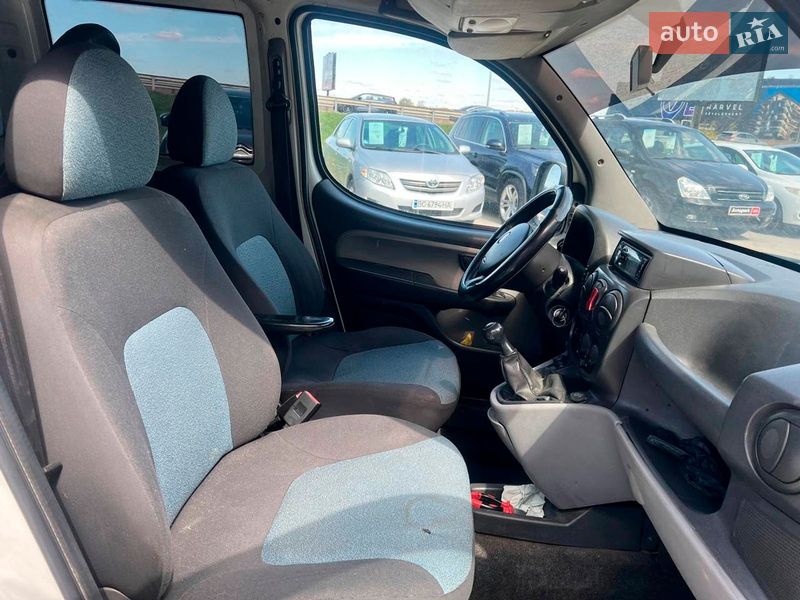 Мінівен Fiat Doblo 2008 в Львові фото 31 Мінівен Fiat Doblo 2008 в Львові