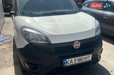 Вантажопасажирський фургон Fiat Doblo 2016 в Києві