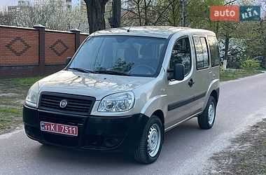 Минивэн Fiat Doblo 2012 в Киеве
