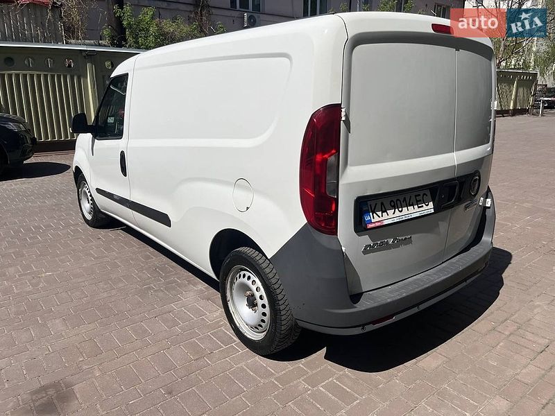 Грузовой фургон Fiat Doblo 2019 в Киеве