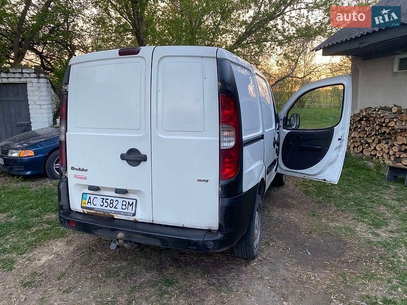 Грузовой фургон Fiat Doblo 2008 в Луцке