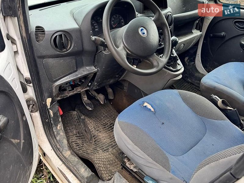 Грузовой фургон Fiat Doblo 2007 в Луцке фото 11 Грузовой фургон Fiat Doblo 2007 в Луцке