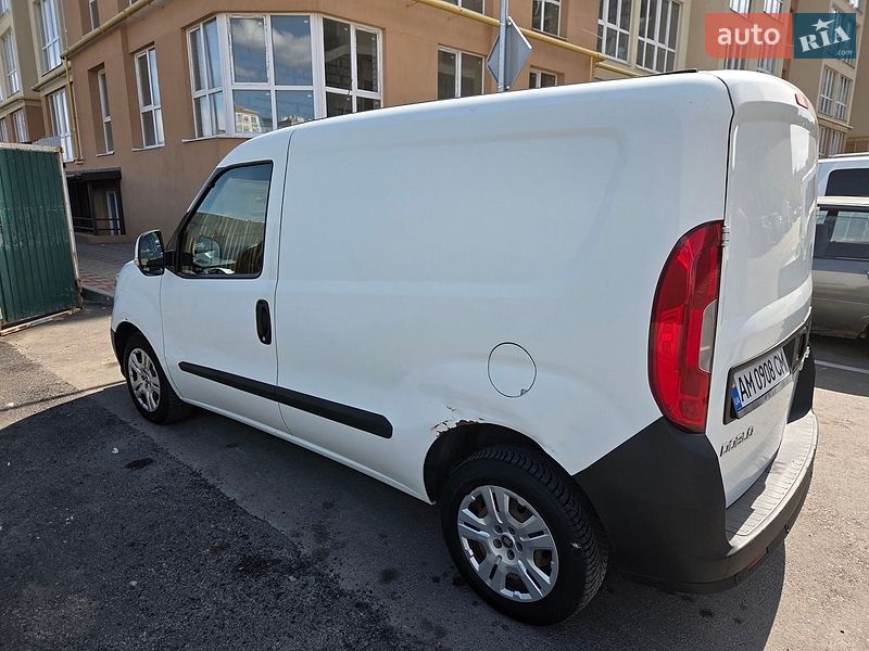 Грузовой фургон Fiat Doblo 2015 в Киеве