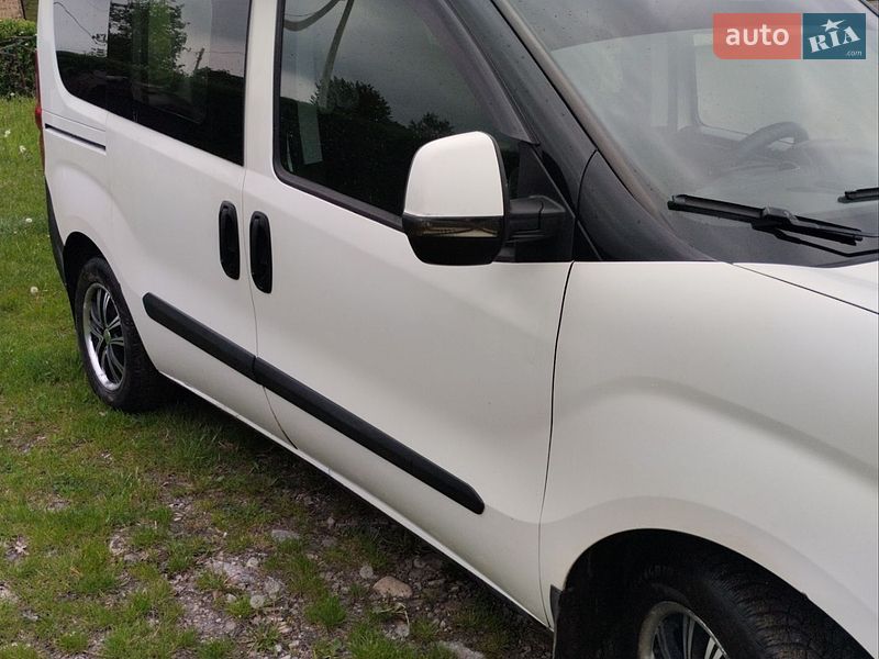 Минивэн Fiat Doblo 2012 в Косове