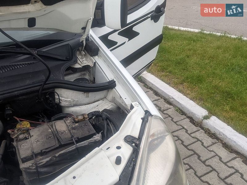 Минивэн Fiat Doblo 2006 в Ровно