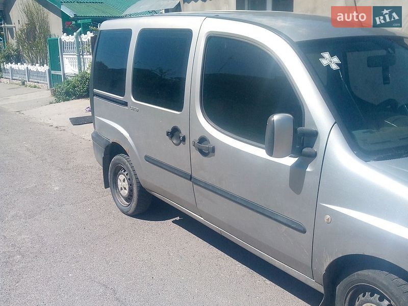 Минивэн Fiat Doblo 2004 в Львове