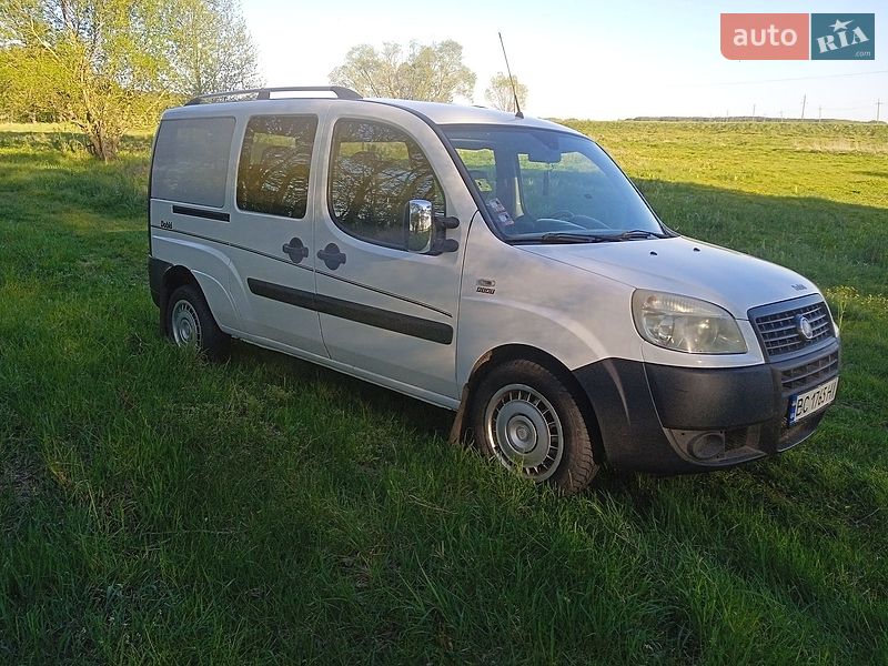 Минивэн Fiat Doblo 2009 в Бродах
